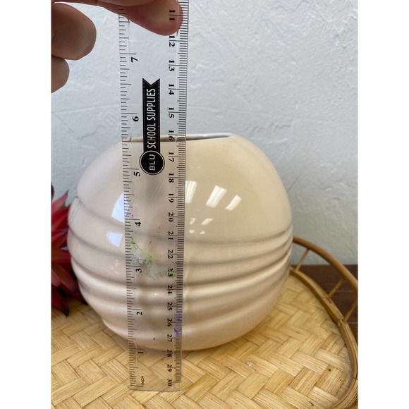 Blush Pink Contemporary 1980’s Sphere Vase - Picture 3 of 3